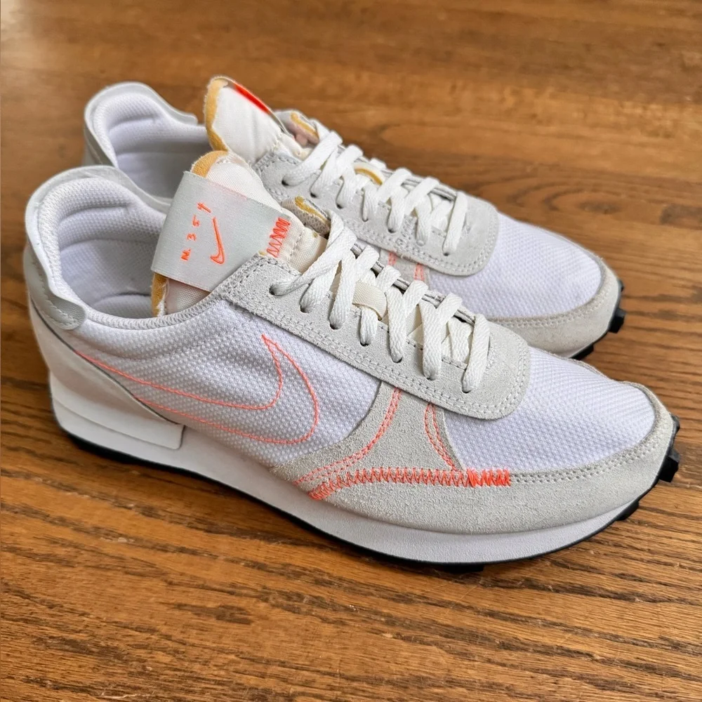 Nike Daybreak Type 'White Hyper Crimson' DA7729-101 Women’s 8.5